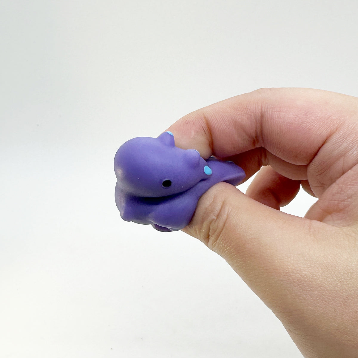 Pocket SquishMates - Dinosaurs in 50mm capsule
