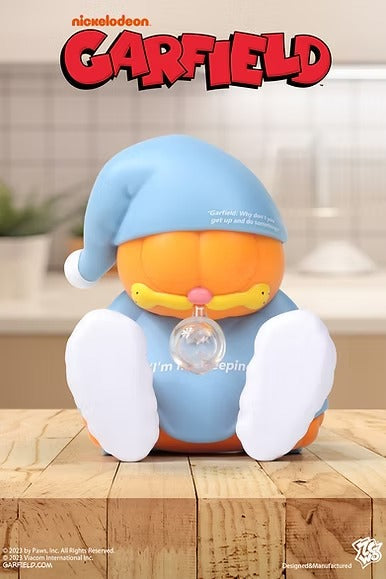 Sleeping Garfield Family